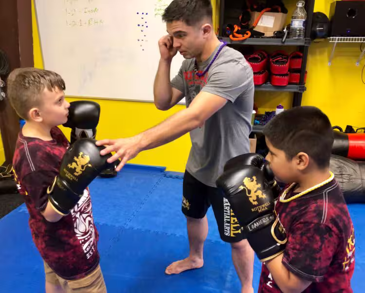 An instructor with two students